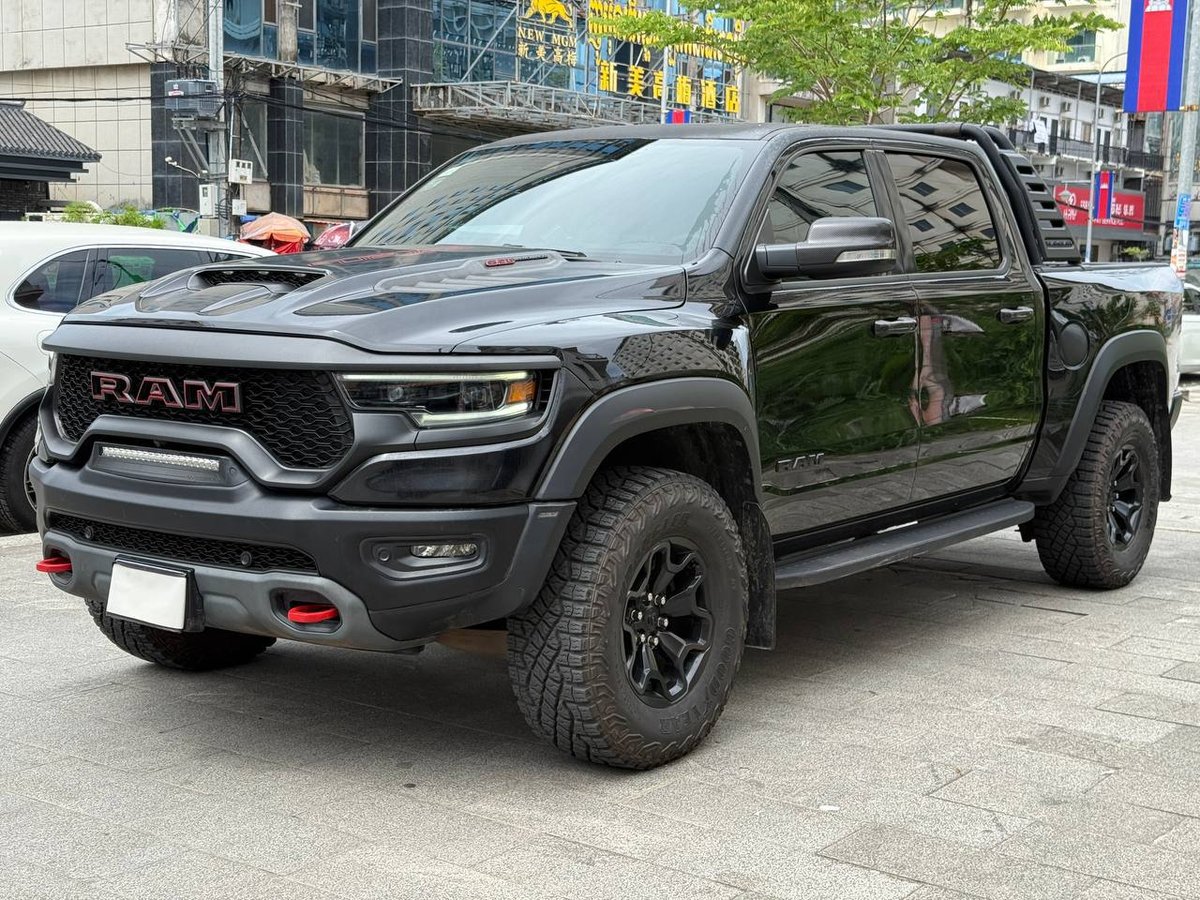 2021年道奇霸王龙RAM1500TRX转让 售价$13.8