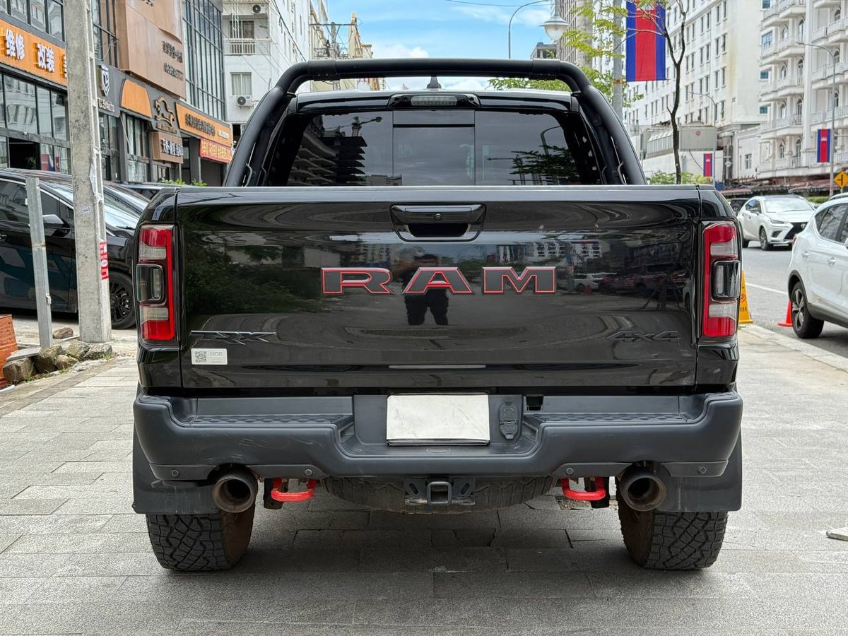 2021年道奇霸王龙RAM1500TRX转让 售价$13.8
