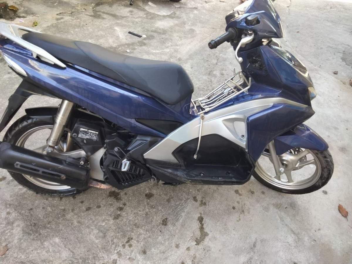 西港便宜处理本田四代摩托车 发动机状况良好仅售$550
