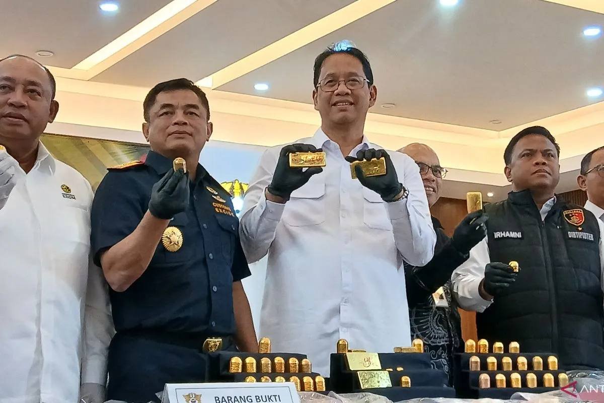 7名中国公民印尼机场走私黄金被查 涉案352万美元