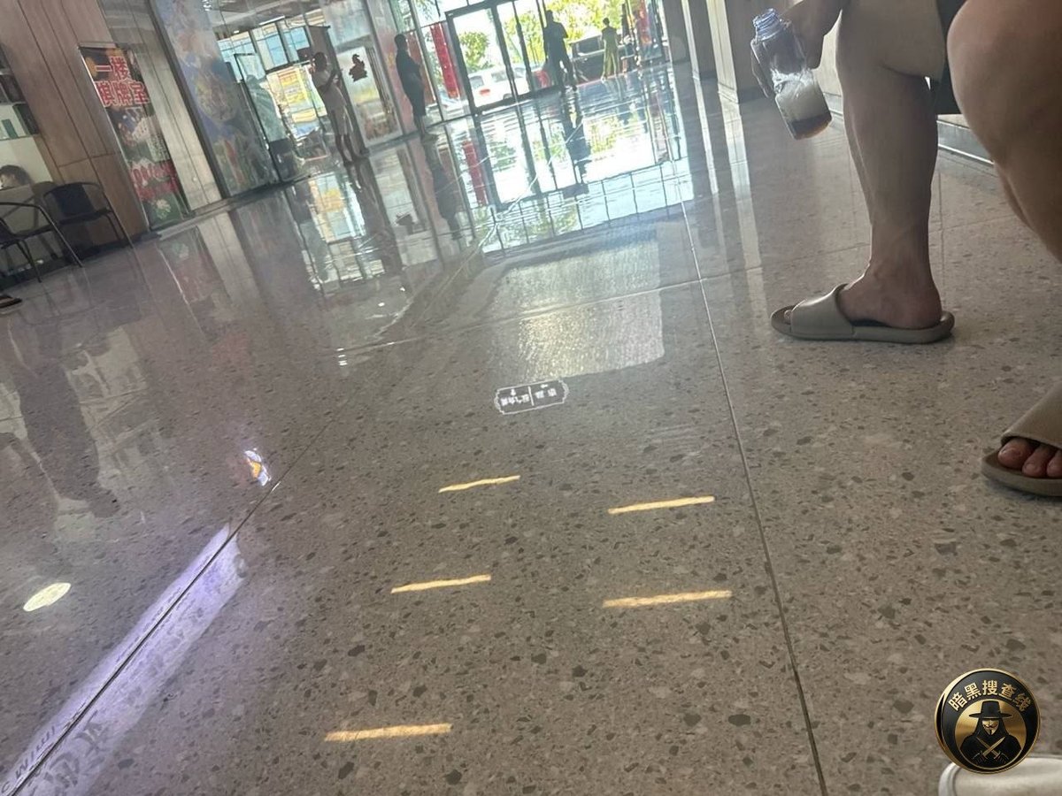 西港名扬公寓遭军警联合执法 现场抓捕多人