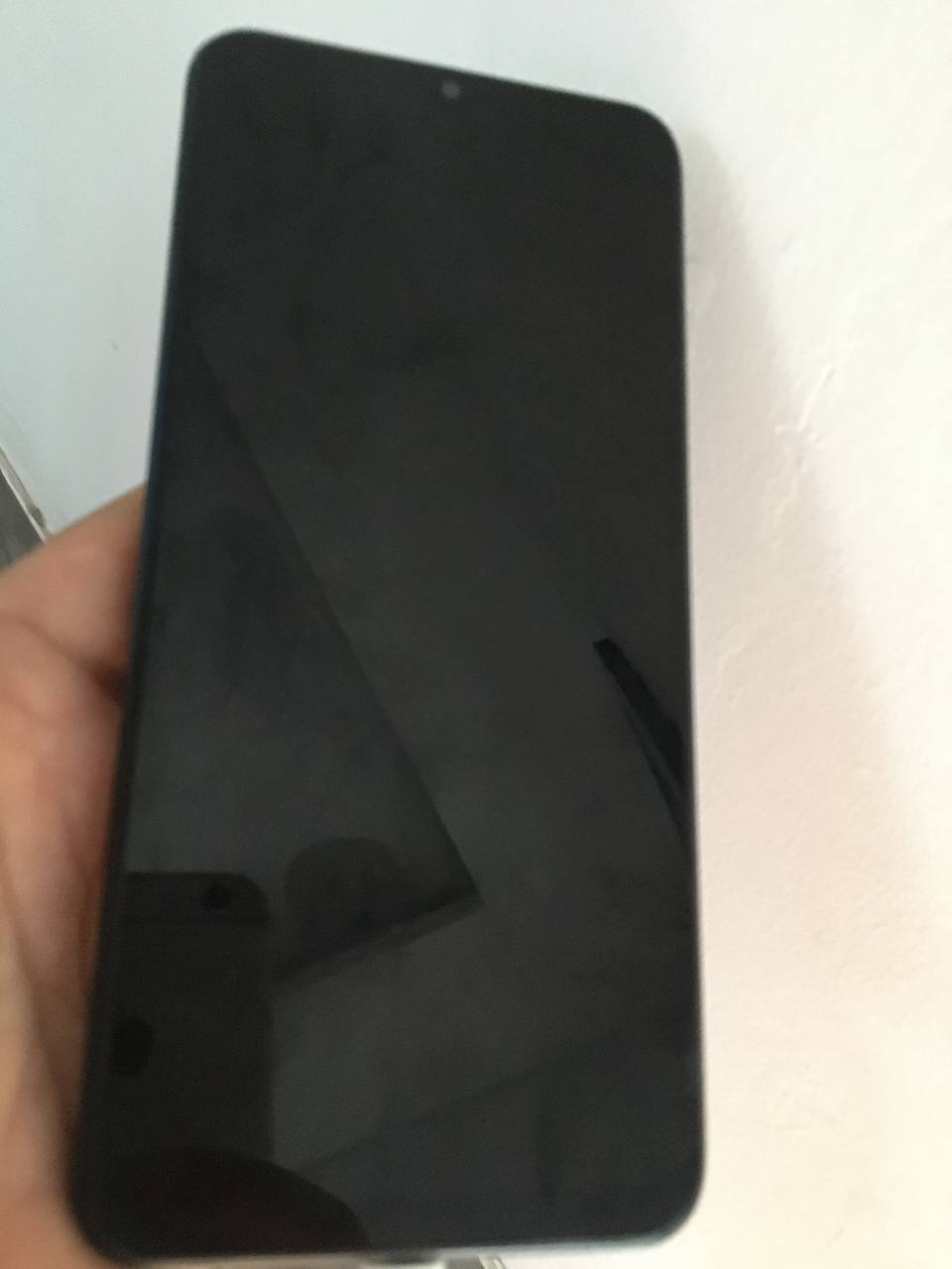 西港转让红米11e 256G九五成新 售价$98