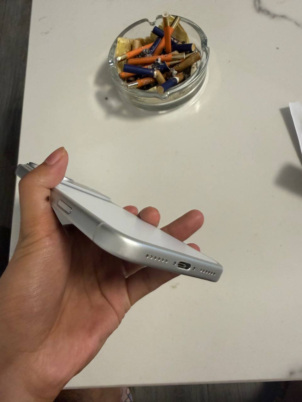 西港转让苹果17 Pro Max 电池98% 在保 $118