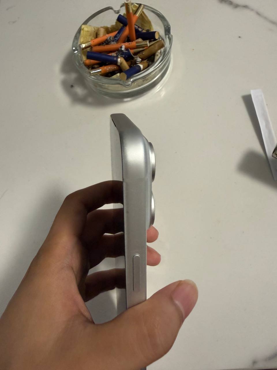 西港转让苹果17 Pro Max 电池98% 在保 $118