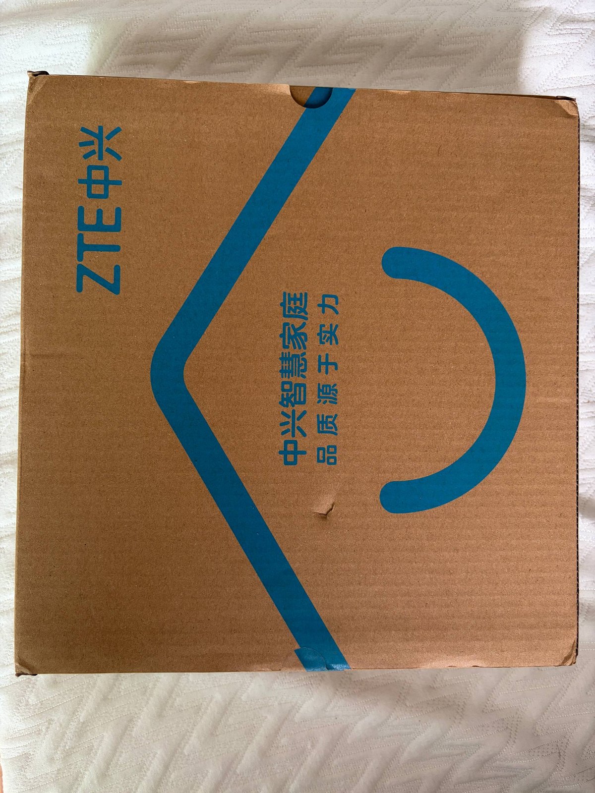 西港转让全新中兴Wi-Fi 7路由器 售价$100