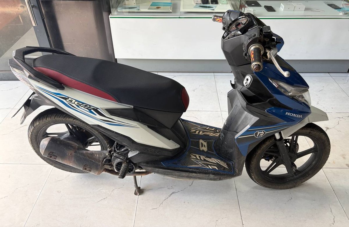 西港转让本田Beat摩托车 售价$500手续齐全