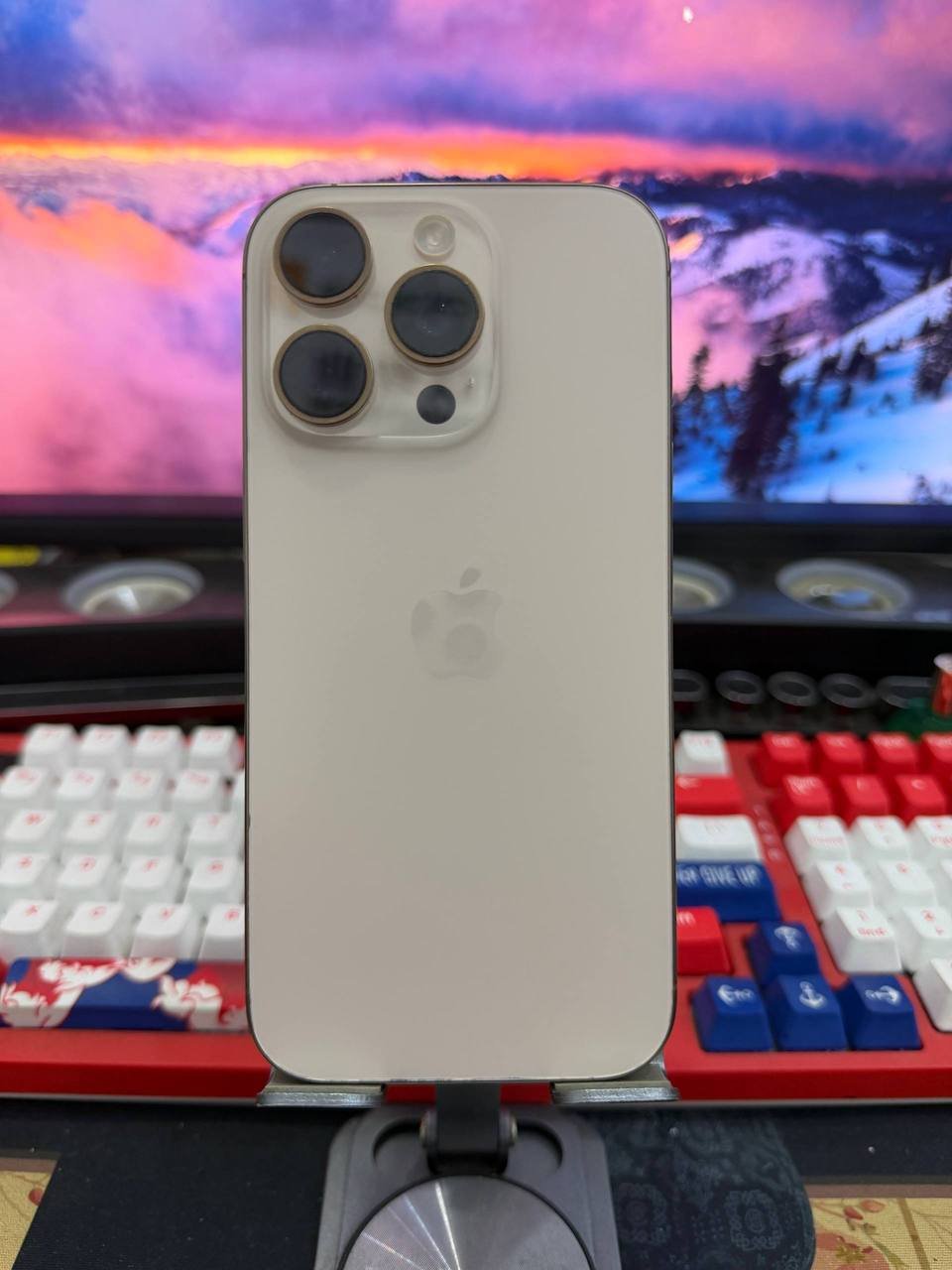 金边急售iPhone 16 Pro 售价400U