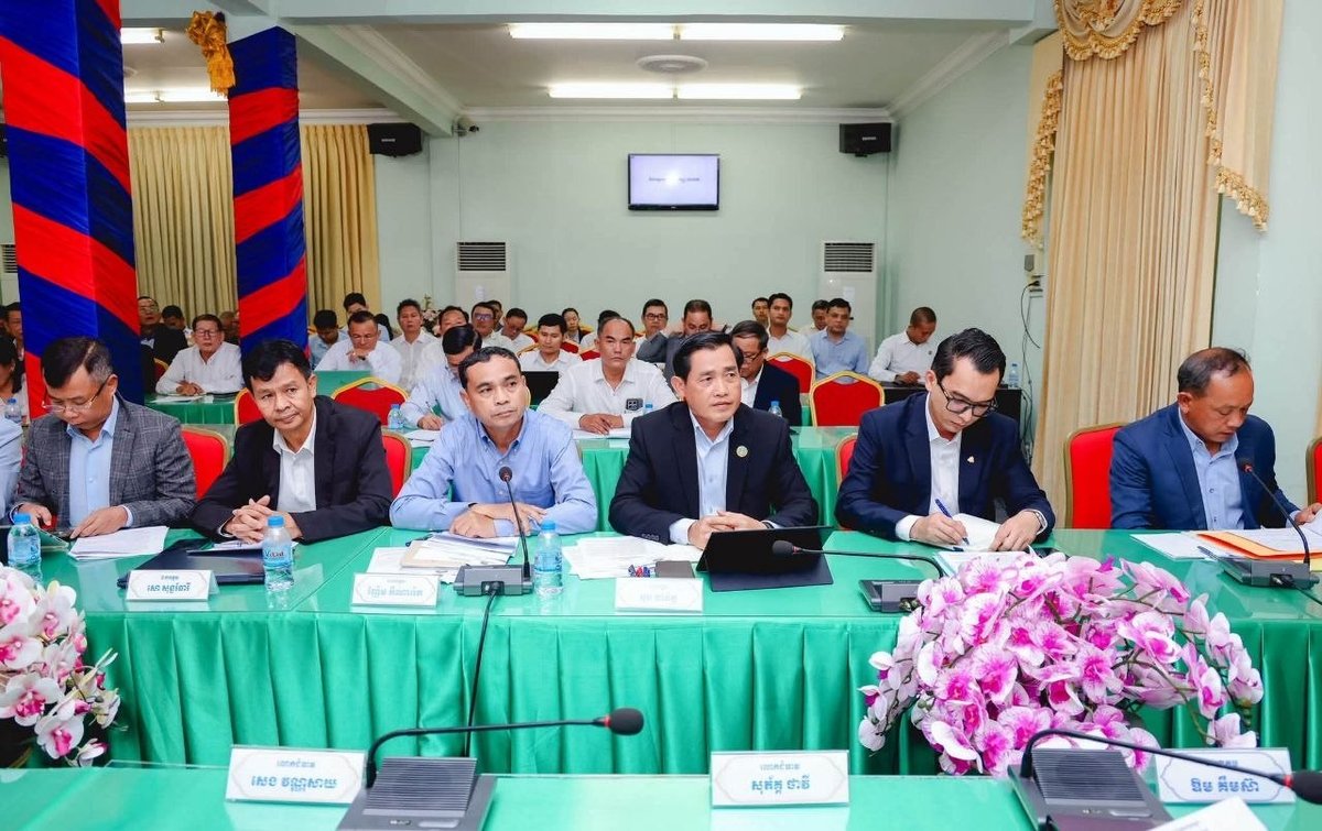 柬埔寨筹备全国扫盲日及国际和平日系列活动