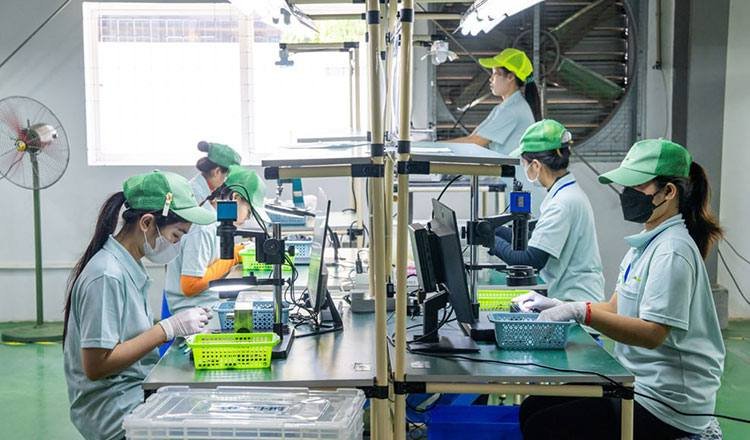 柬埔寨电子电气产品出口额激增34% 制造业转型显著
