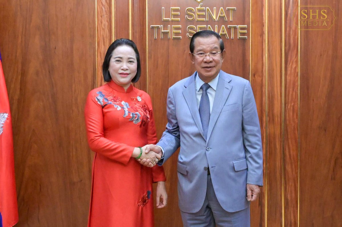 洪森会见越南国会副主席 推动区域议会外交合作
