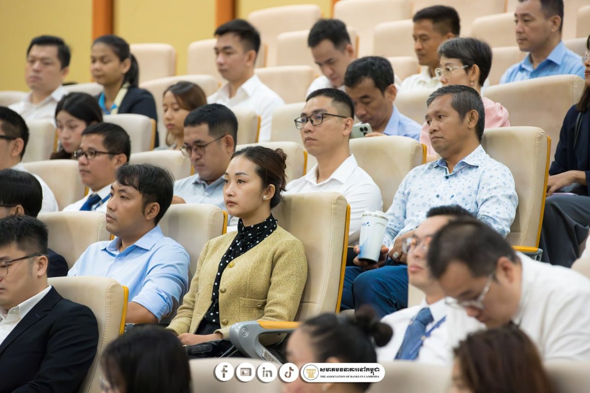 柬埔寨银行业协会主席探讨生产性行业融资策略