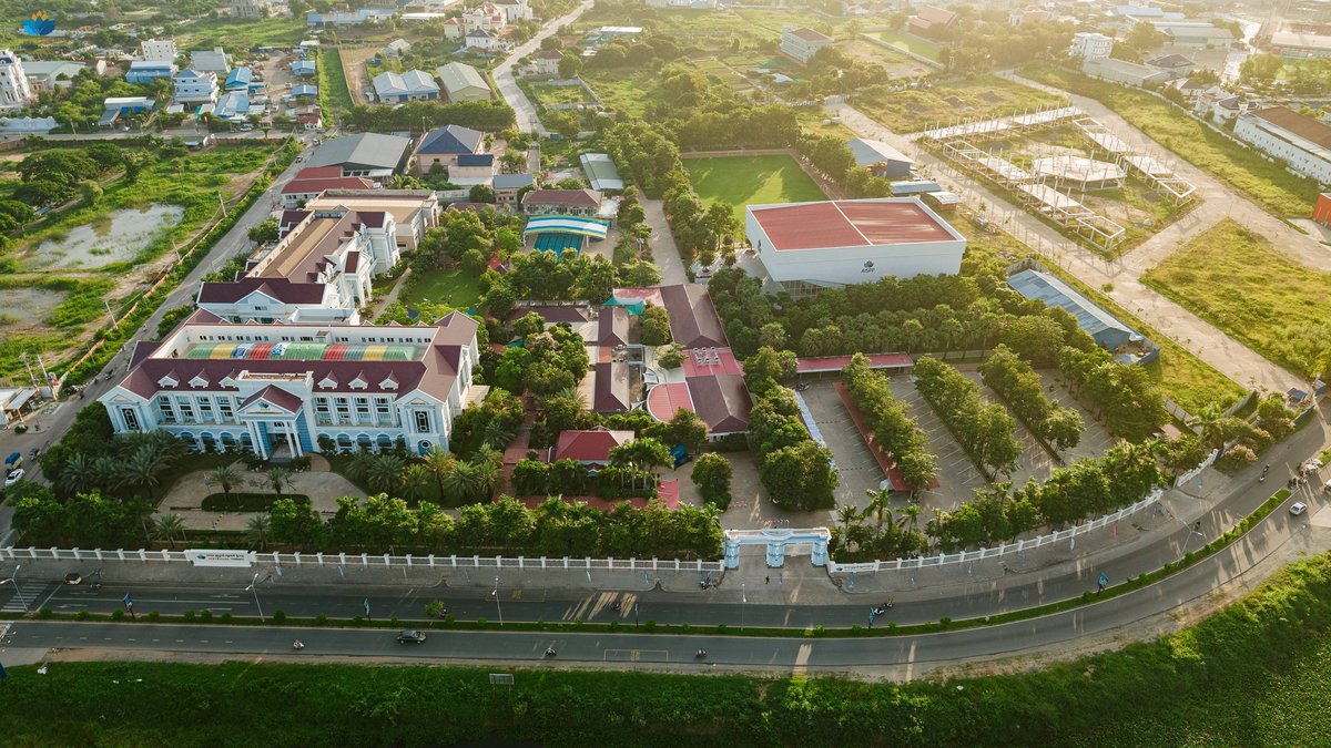 澳大利亚国际学校金边分校与瑞士教育集团达成合作