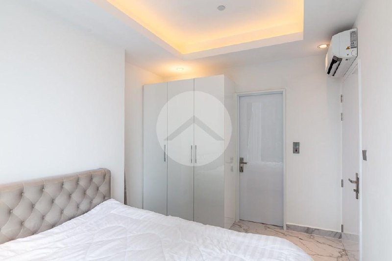 BKK1 J Tower 2两房公寓降价出售 现价$17.5
