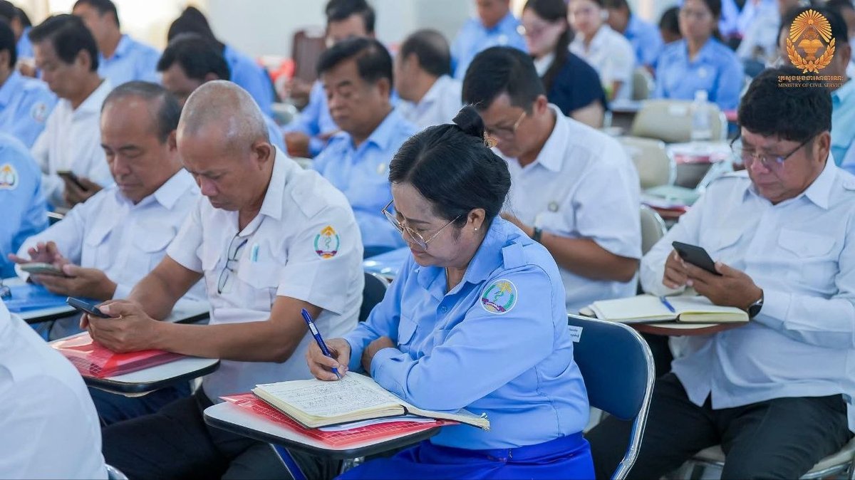 柬埔寨政府加强公共部门合同制员工绩效评估