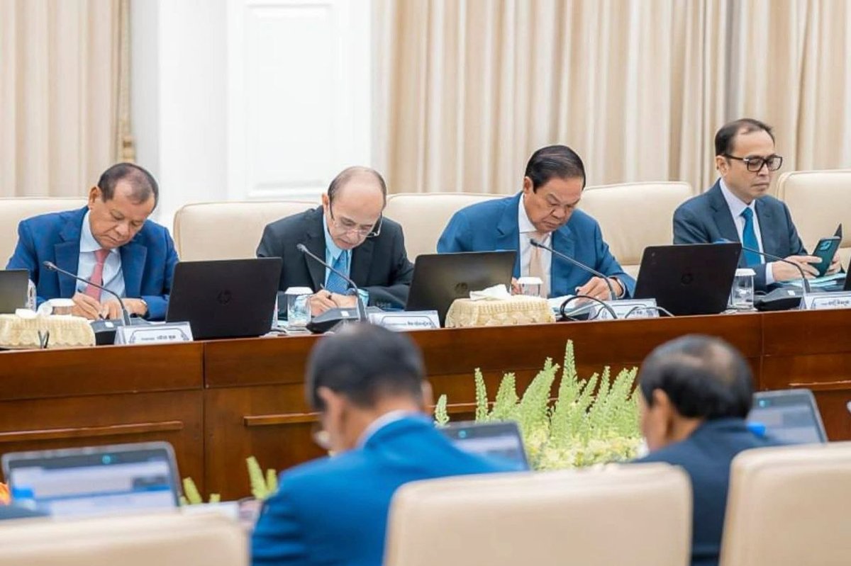 洪玛奈主持内阁会议 重点推进公共行政改革