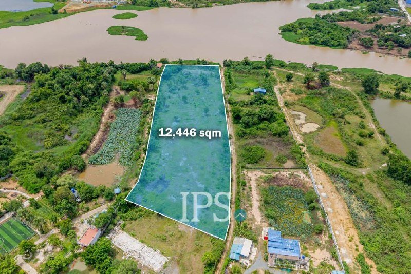 金边森速区1.2万平米土地出售 适合仓储物流开发