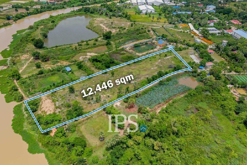 金边森速区1.2万平米土地出售 适合仓储物流开发