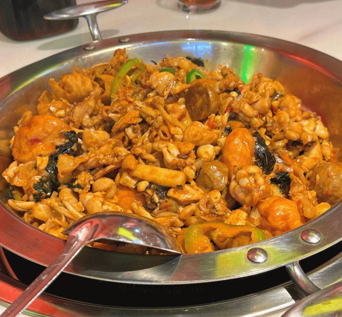 木牌区域蟹肉煲外卖 营业至凌晨3点 满额送鸡爪煲