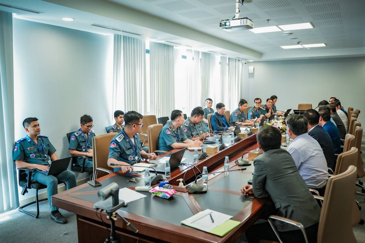 海关总署与中小企业协会举行会议 探讨优化通关流程