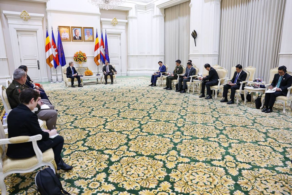 洪玛奈会见美国防部官员 讨论深化国防合作