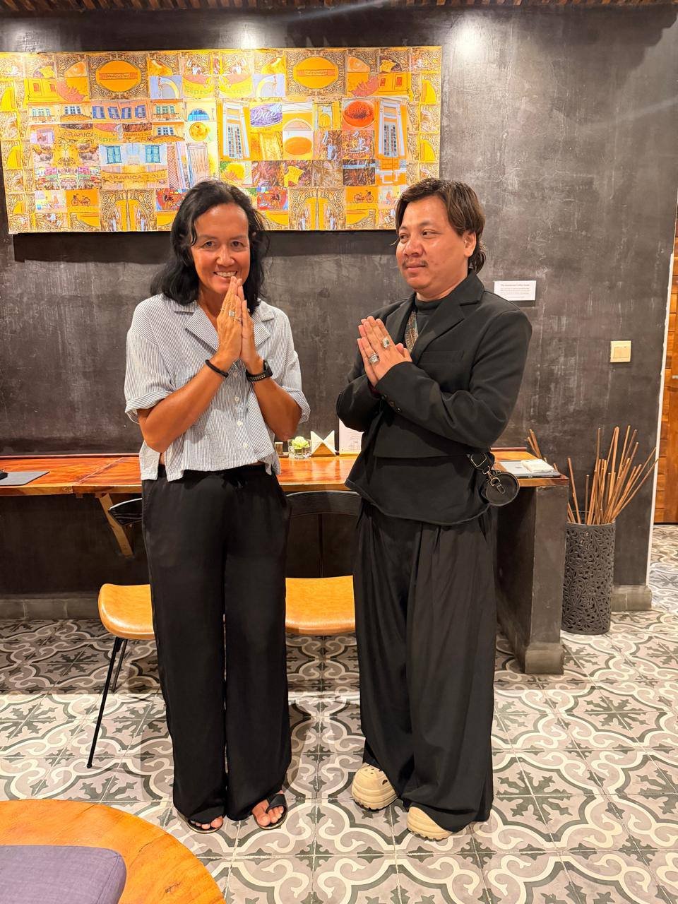 万景岗区外籍女子与化妆团队纠纷已达成和解