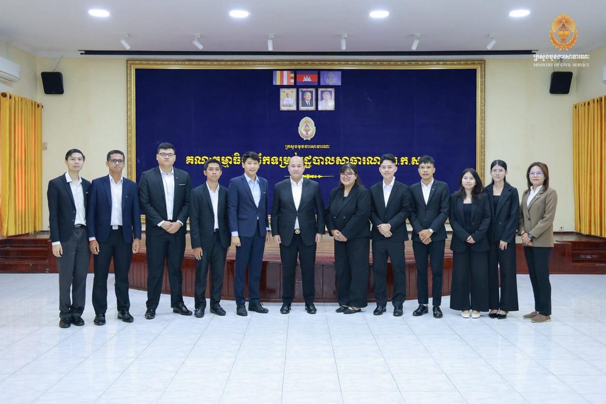 洪玛尼接见42名留学生 勉励学成归国建设国家
