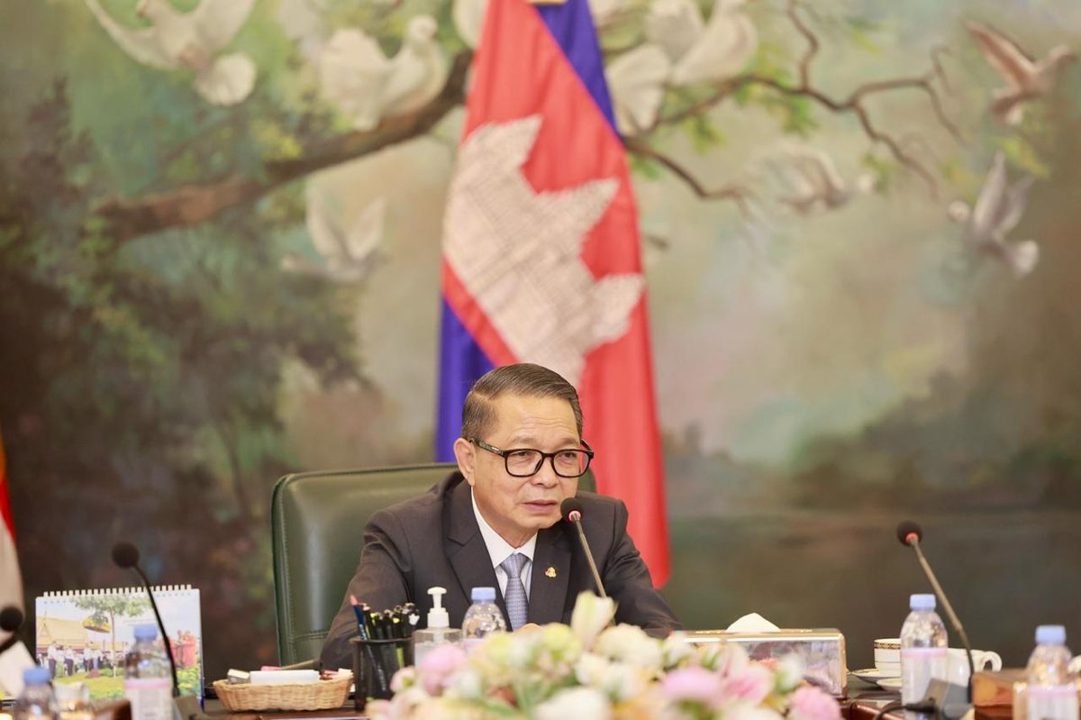 政府鼓励留学生学成归国 参与国家建设