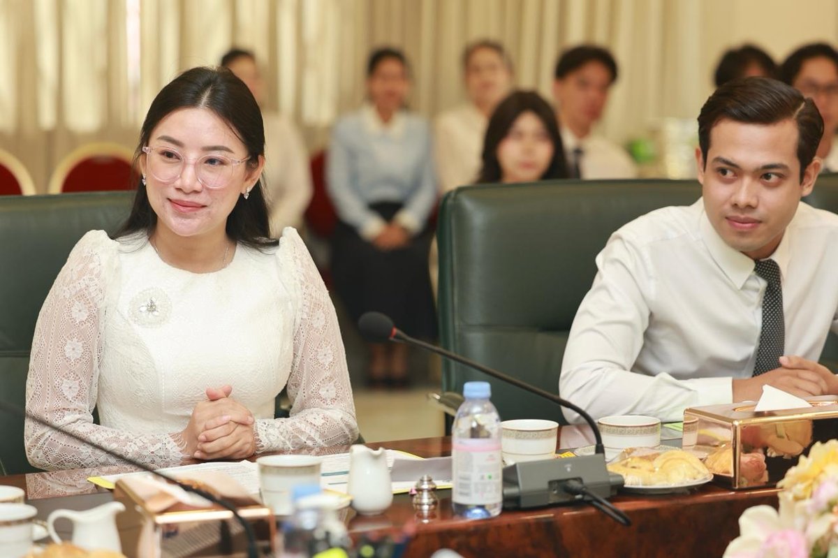 政府鼓励留学生学成归国 参与国家建设