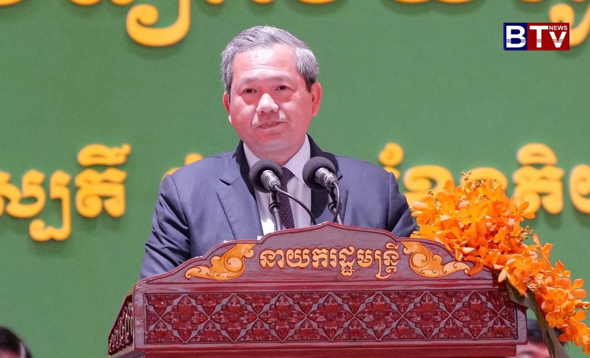 洪玛奈总理谈AI演进趋势 强调人类仍是技术核心管理者