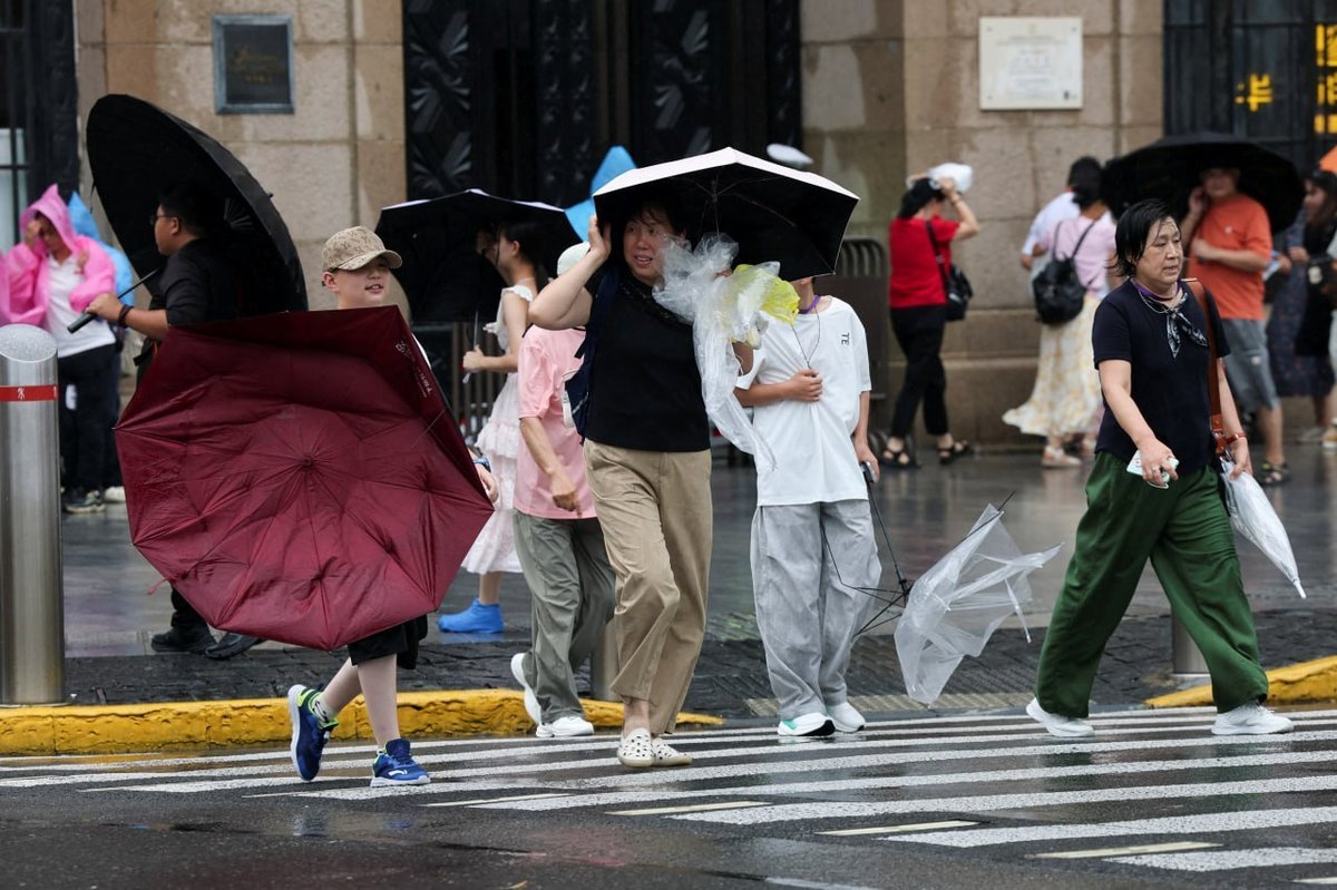 北京发布极端天气预警 预计24小时内强降雨