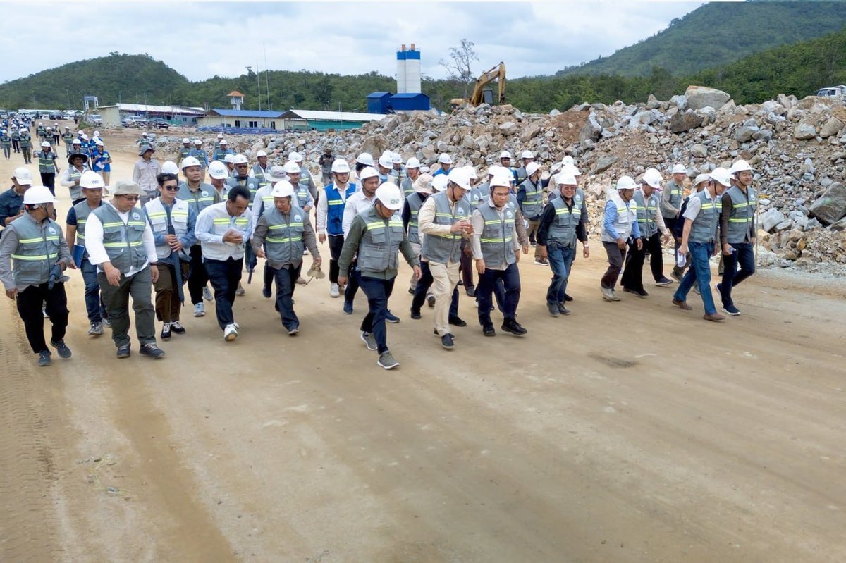 克列溪水利开发项目视察 建成后库容达1.15亿立方米