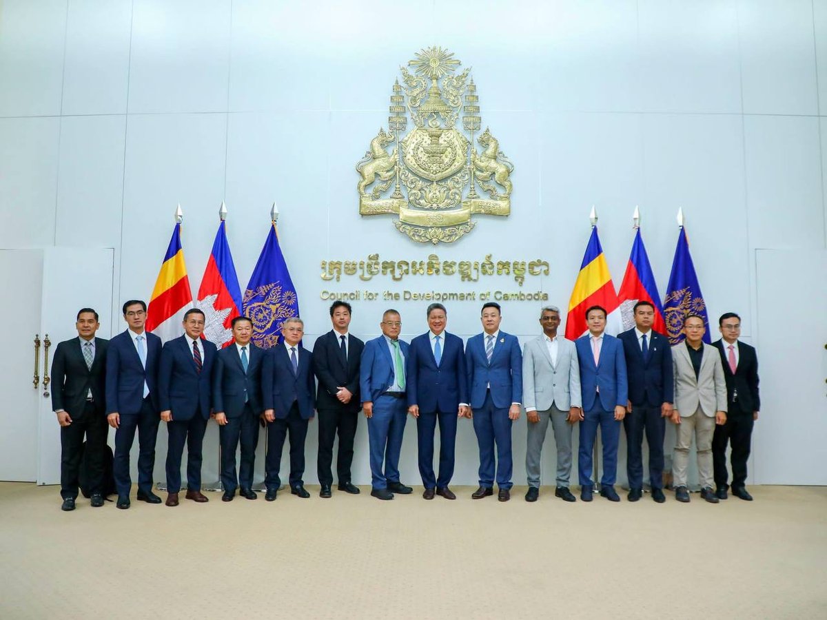 国际商务代表团近期在柬埔寨考察,旨在寻找潜在投资机会,重点关