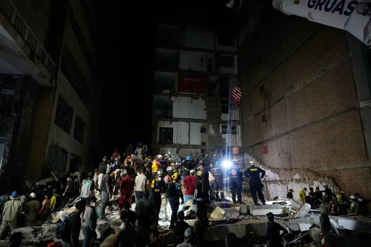 哥伦比亚发生7.4级地震,目前确认死亡人数已超过300人,救