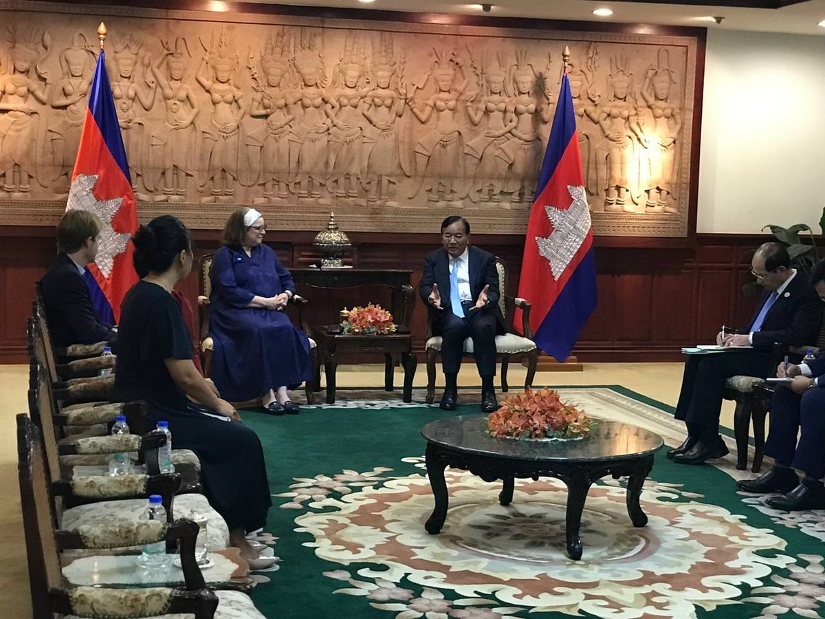 布拉索昆会见联合国儿童基金会新任代表 探讨合作