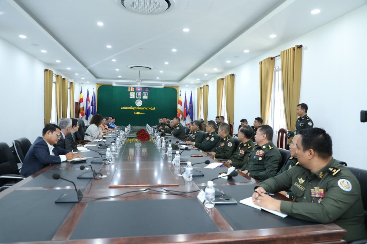 国防大学与红十字国际委员会合作培训国际人道法