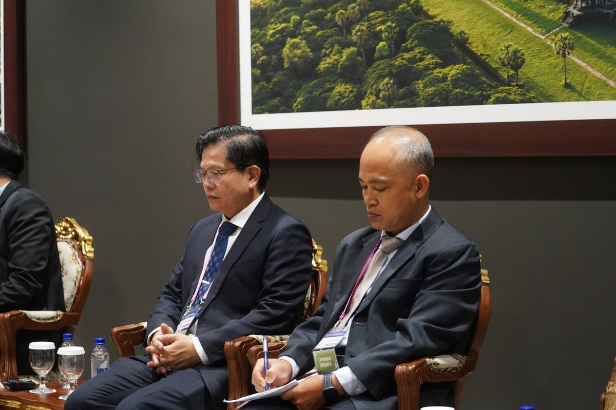 柬埔寨国会主席昆索达莉会见老挝国会代主席