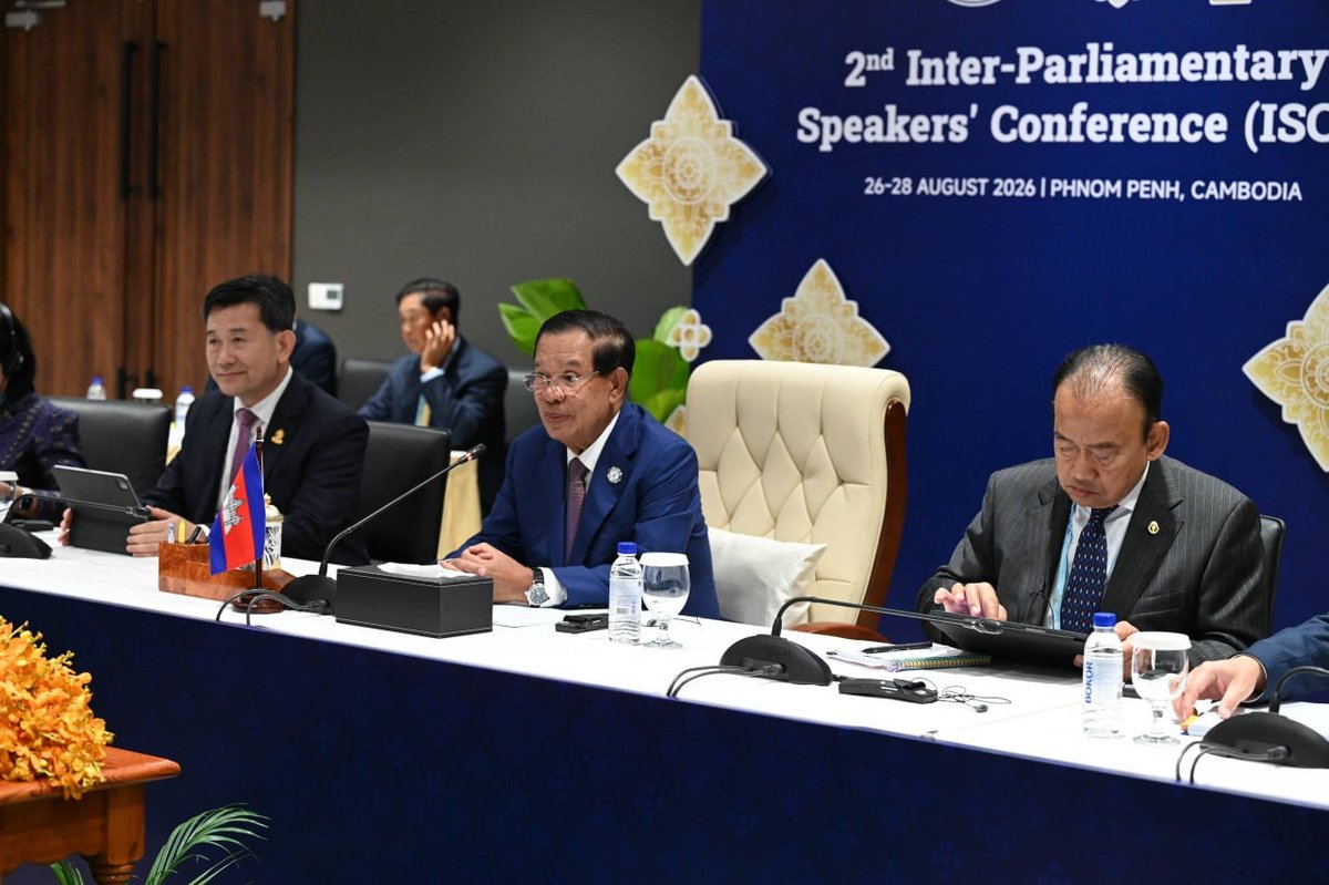 洪森在金边会见俄罗斯联邦委员会副主席,就加强两国议会合作及I