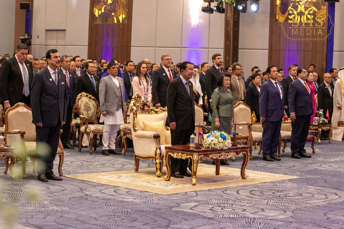 苏斯·亚拉
