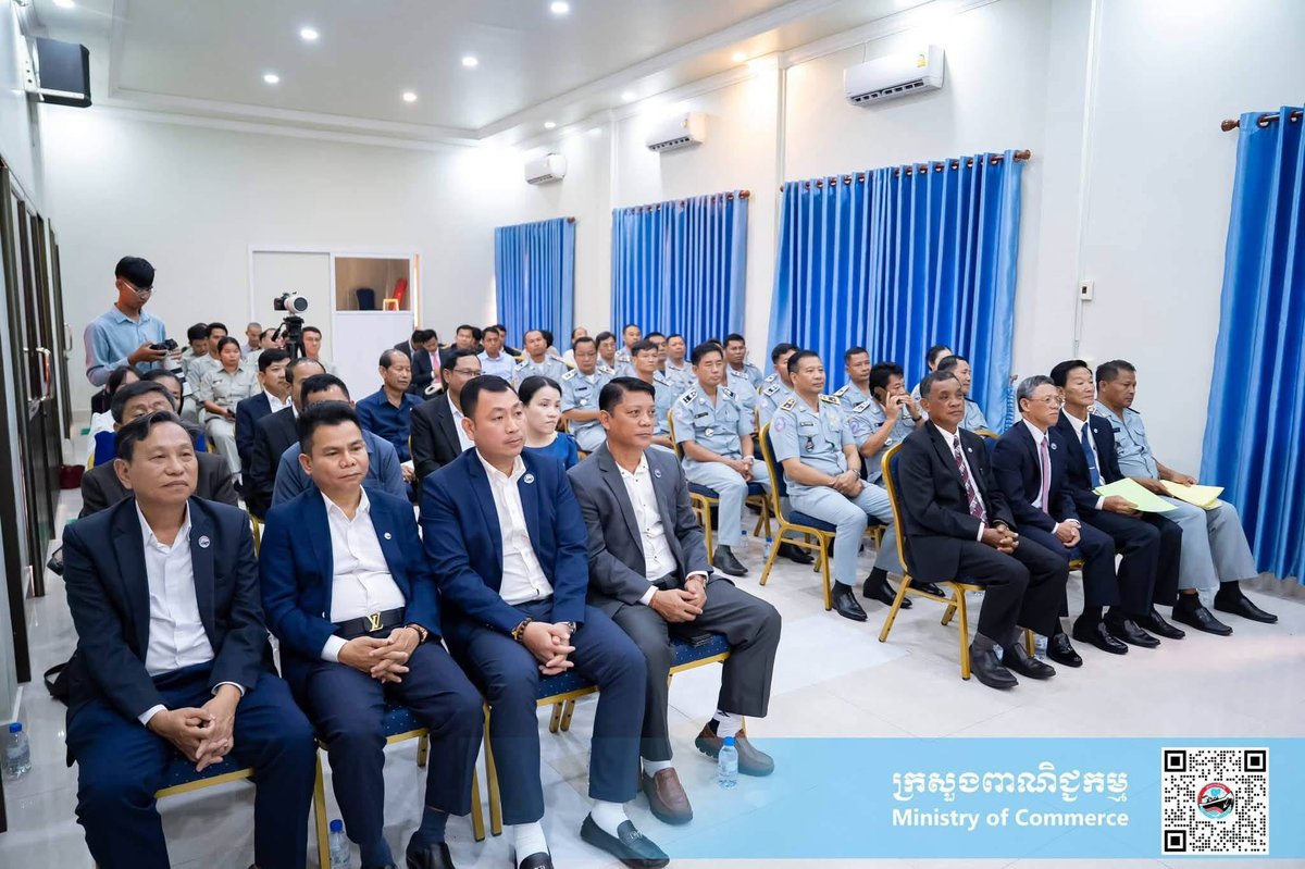 商务部部长视察国公省 强调提升商务与市场监管效率