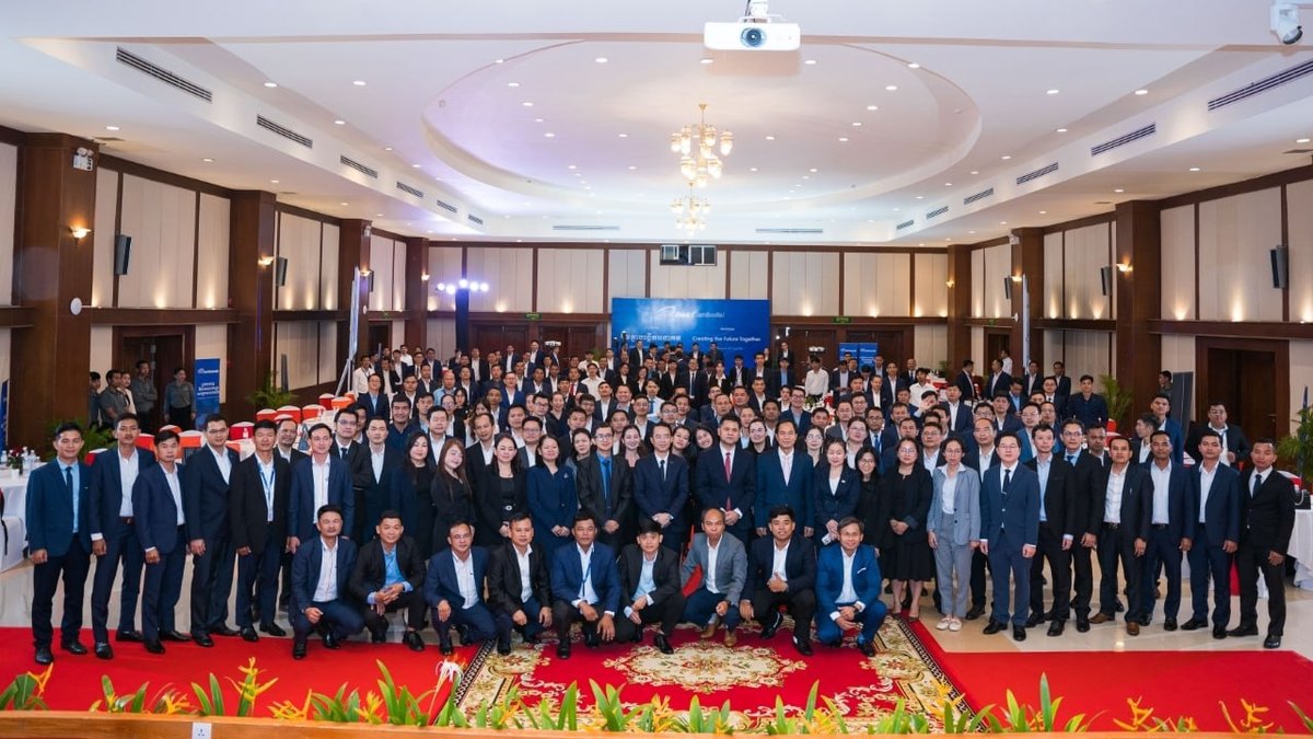 SBI银行柬埔寨分行举办管理研讨会 总结上半年业绩