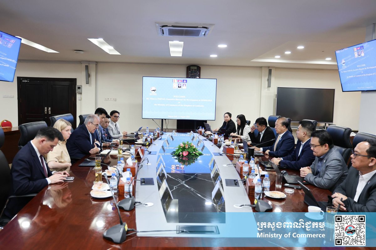 柬埔寨商务部与SEMMARIS探讨扩大经贸合作