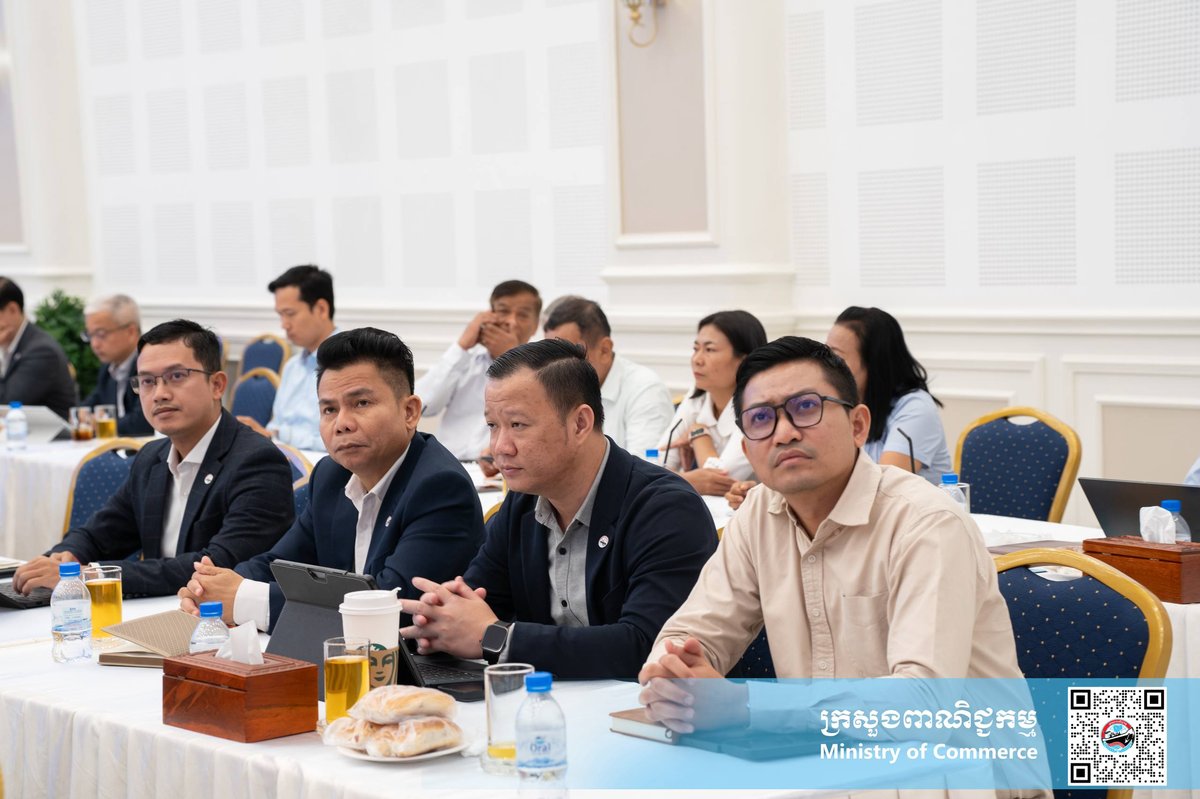 柬埔寨商务部召开8月例会 评估贸易表现