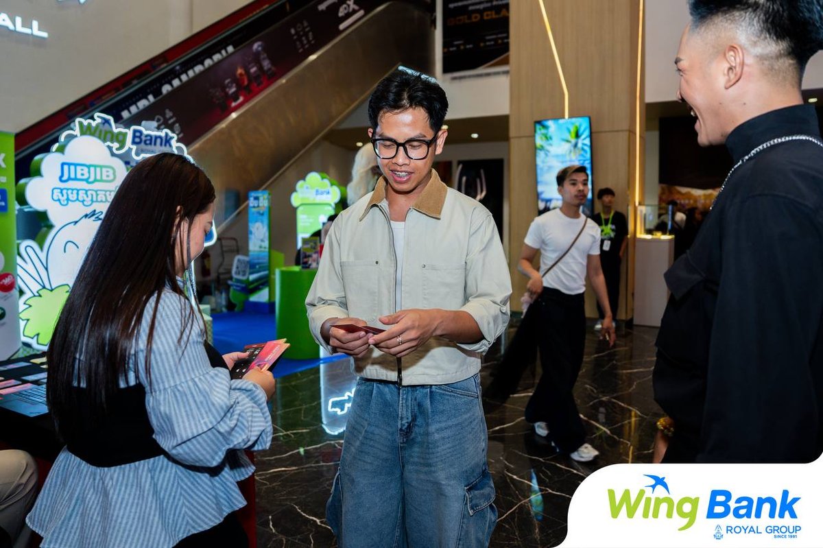 Wing Bank举办电影包场活动 感谢客户支持