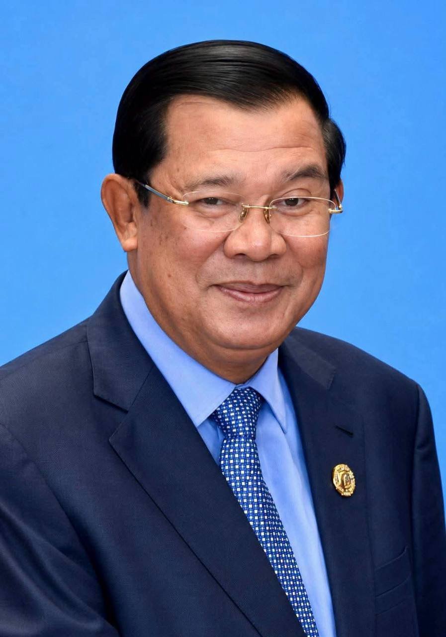 洪森今日迎来74岁寿辰 各政府部门发布贺词