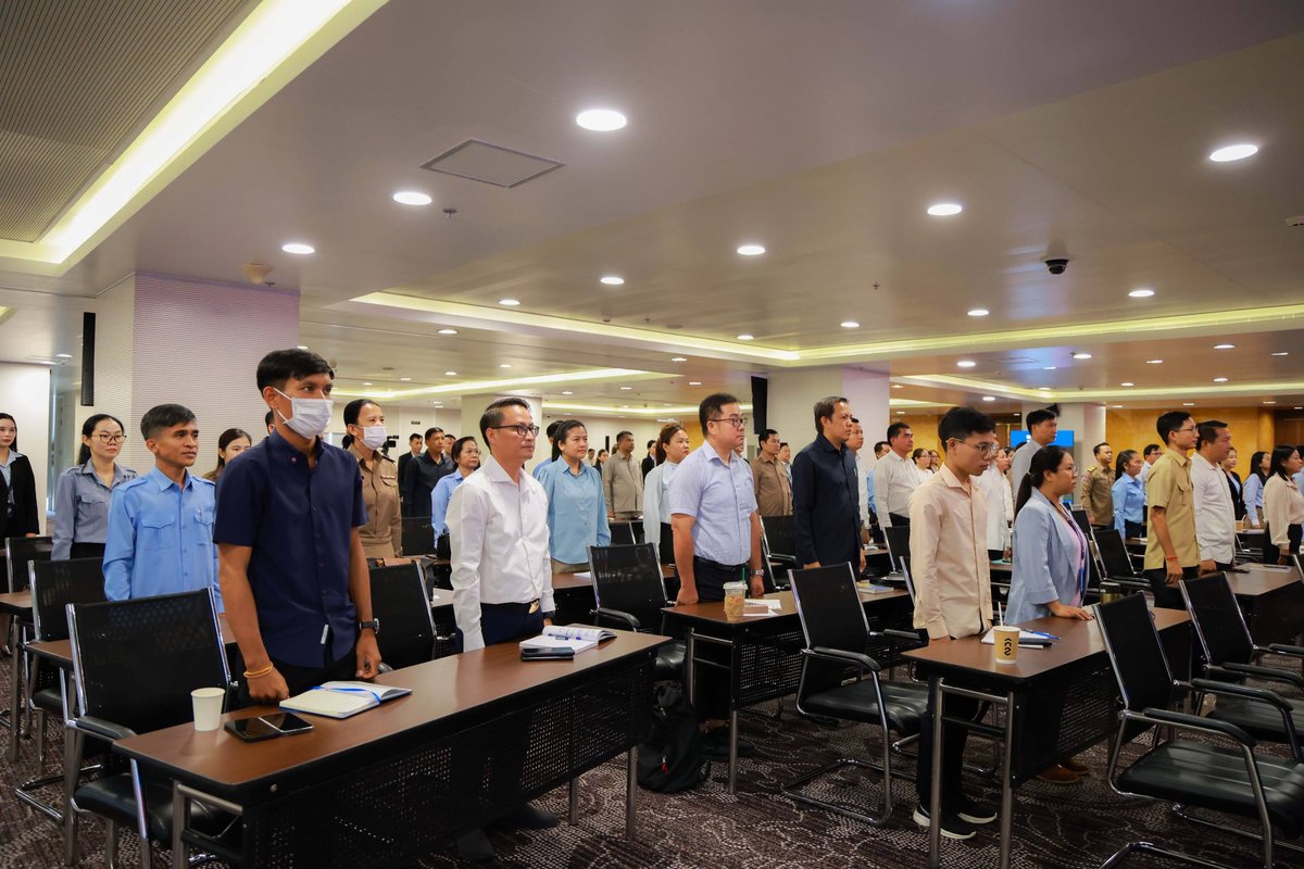 爱喜利达银行携手内政部 试点金边14区行政服务线上缴费