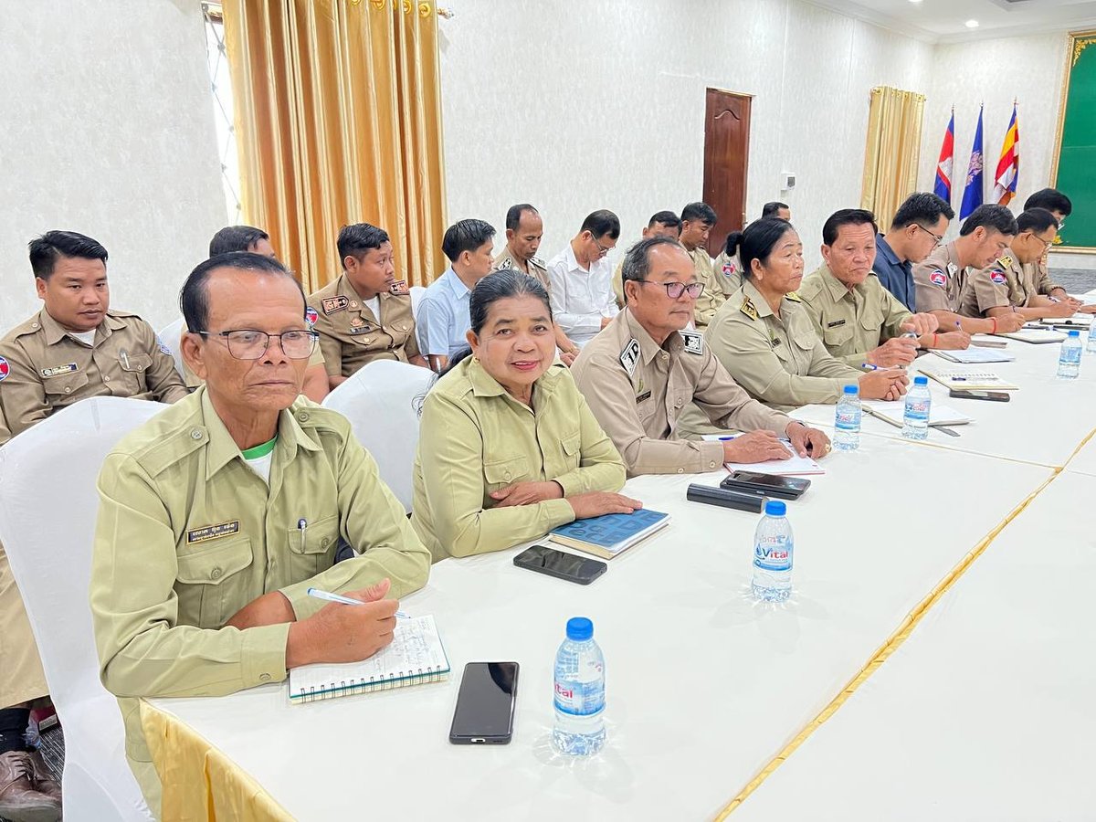 国土部推动拜林省土地登记与证书发放工作