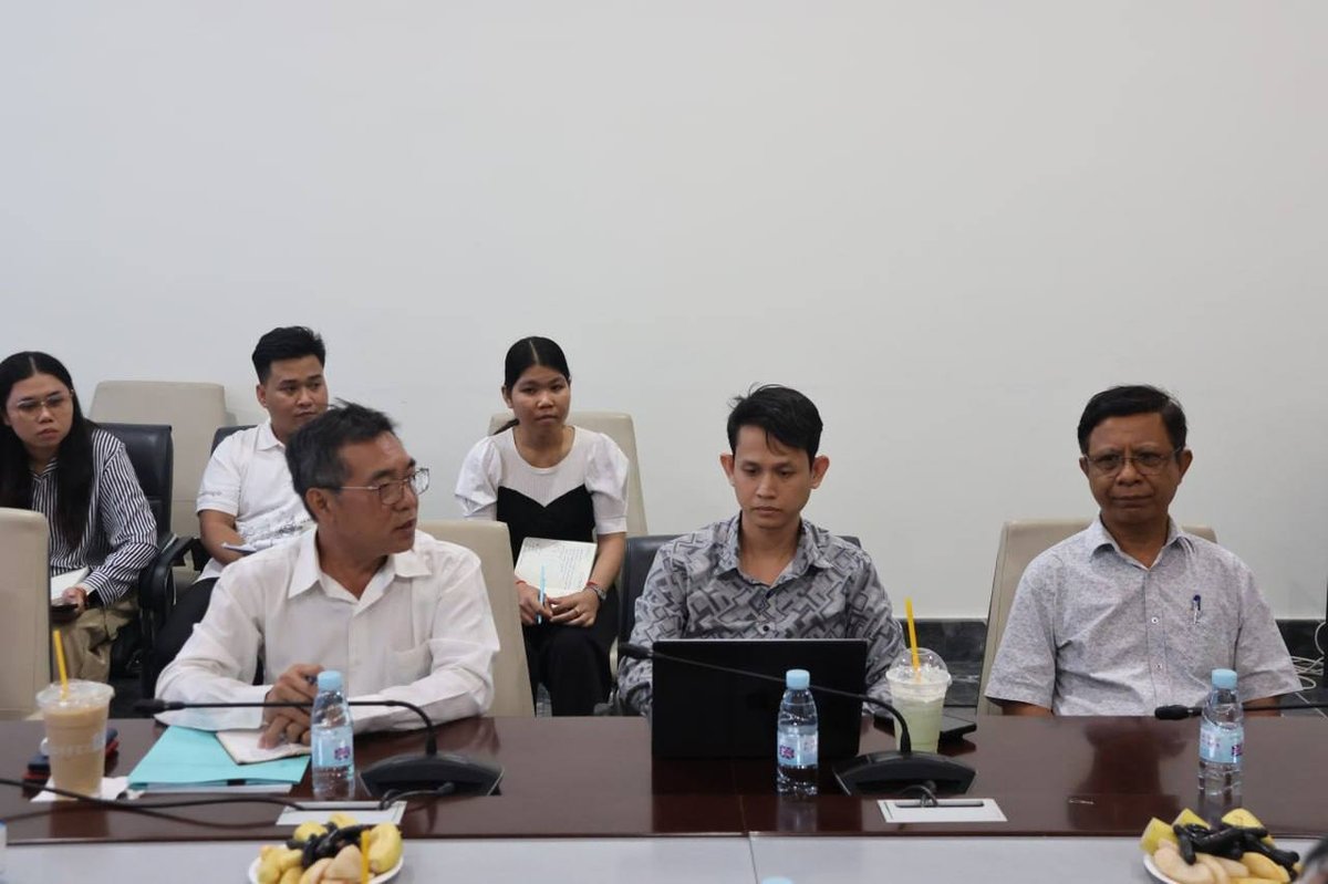 国土规划与建设部官员召开会议,重点排查金边市内的危旧建筑