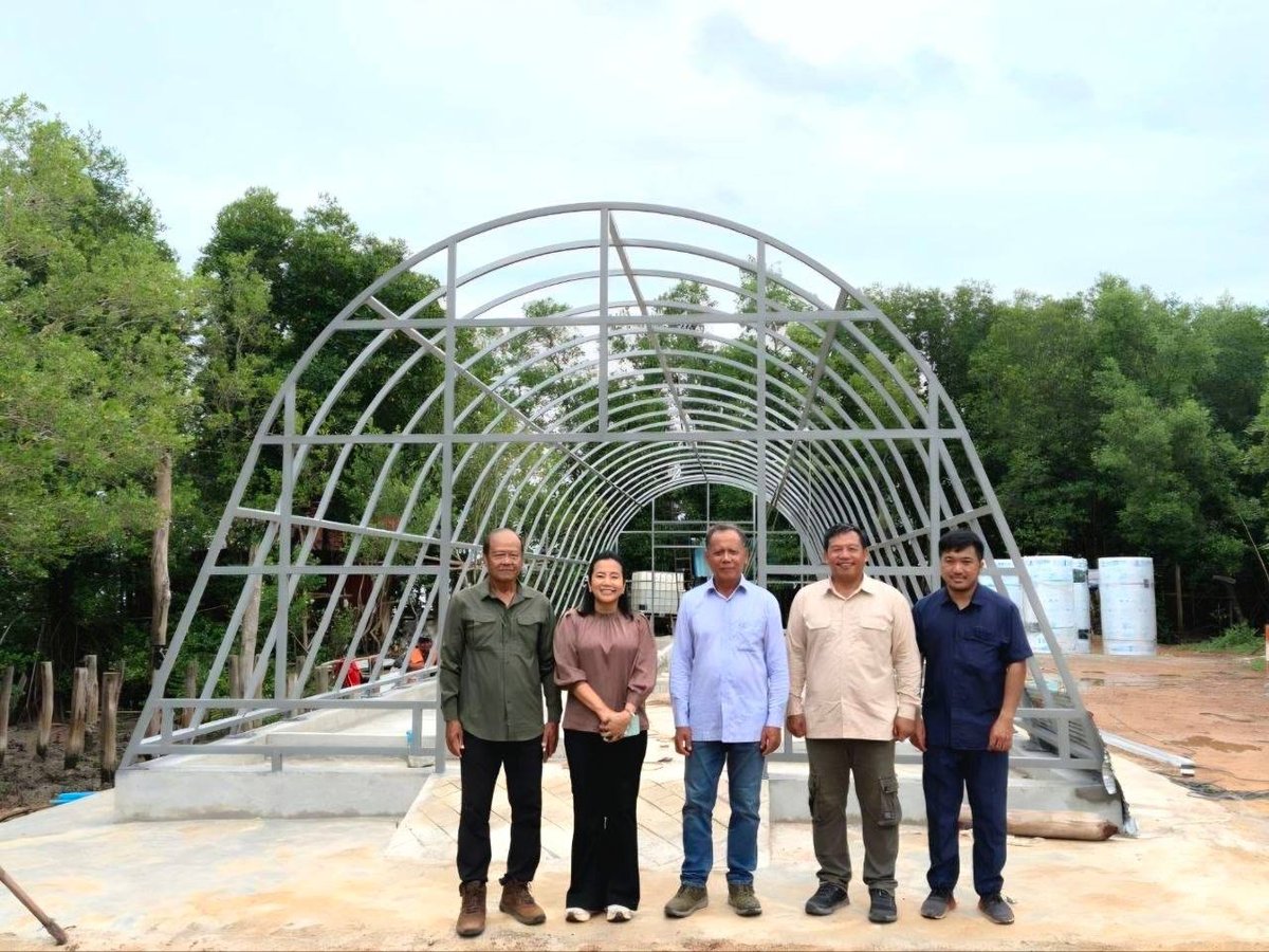 国土规划与建设部官员视察白马省，检查畜牧业基础设施建设进度，
