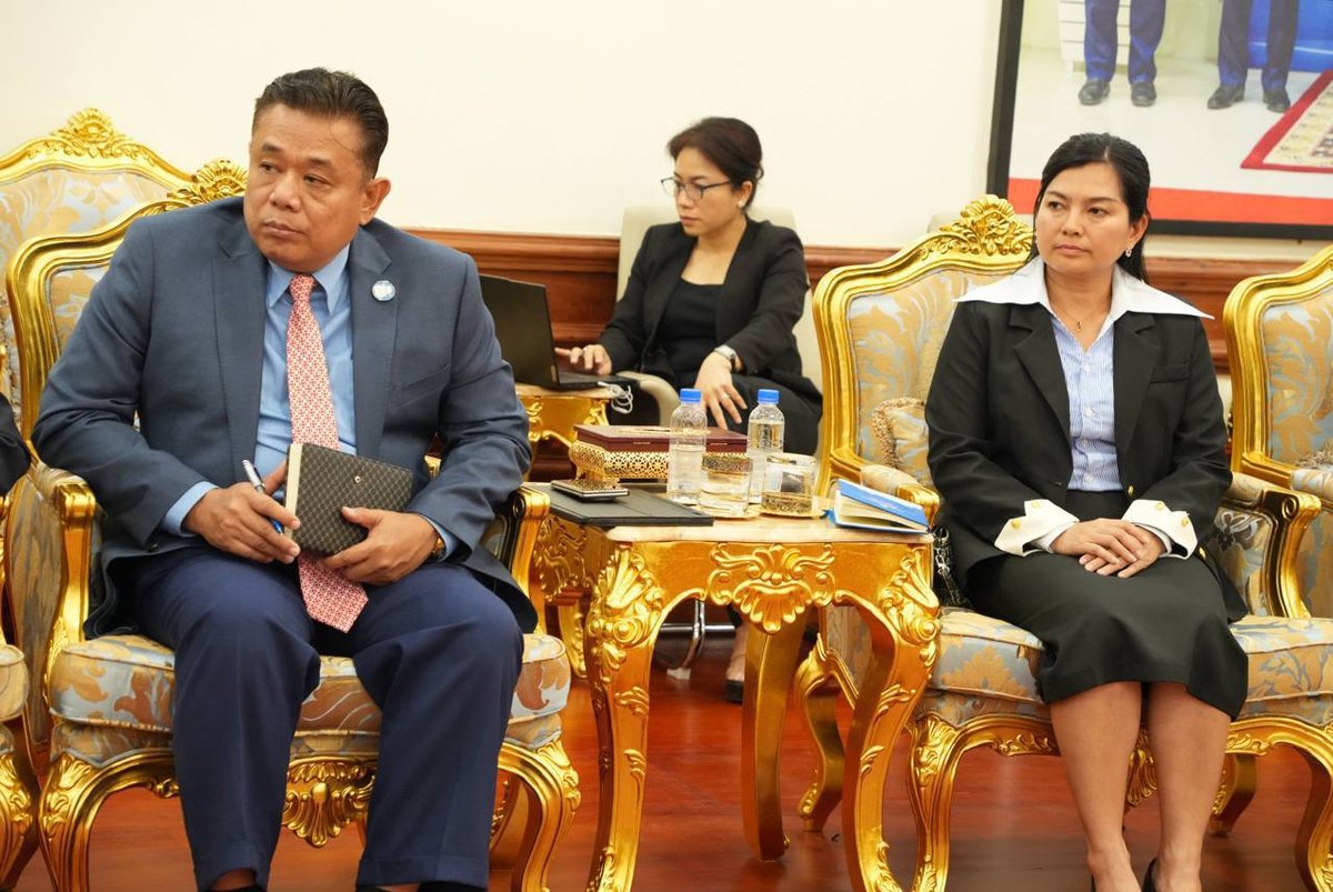 国土规划部与亚洲基金会驻柬代表举行会谈,探讨通过项目合作提升
