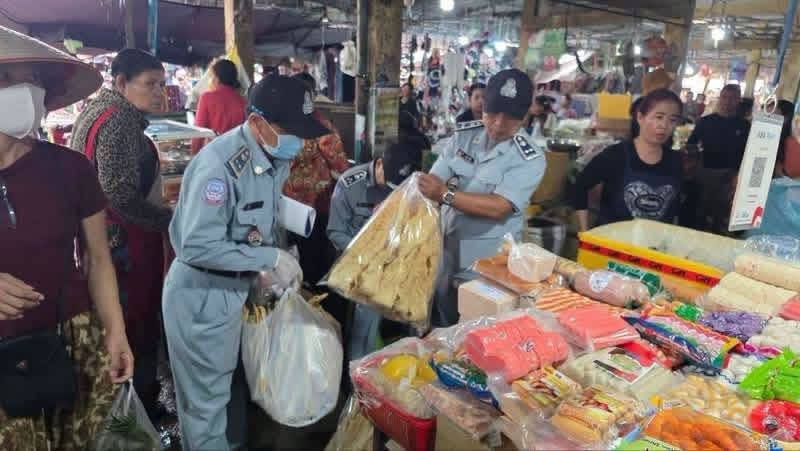 马德望市场查获28公斤含硼砂食品 严禁非法添加